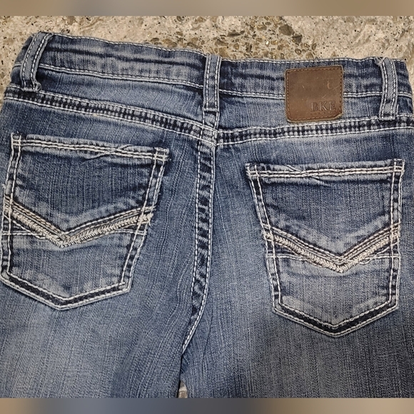 BKE | Conner Bootcut Distressed Jeans - Picture 3 of 9